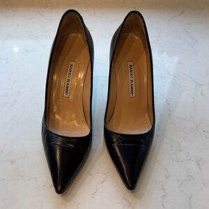 Manolo Blahnik Classic Black 75 mm Heels originally $825 now a steal!